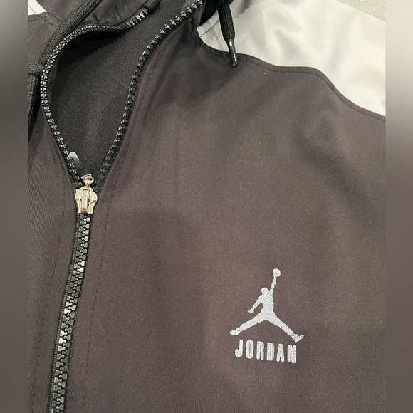 [XL/PTP:22”]Jordan Black and Gray Zip-Up Track Hoodie - Picture 3 of 9
